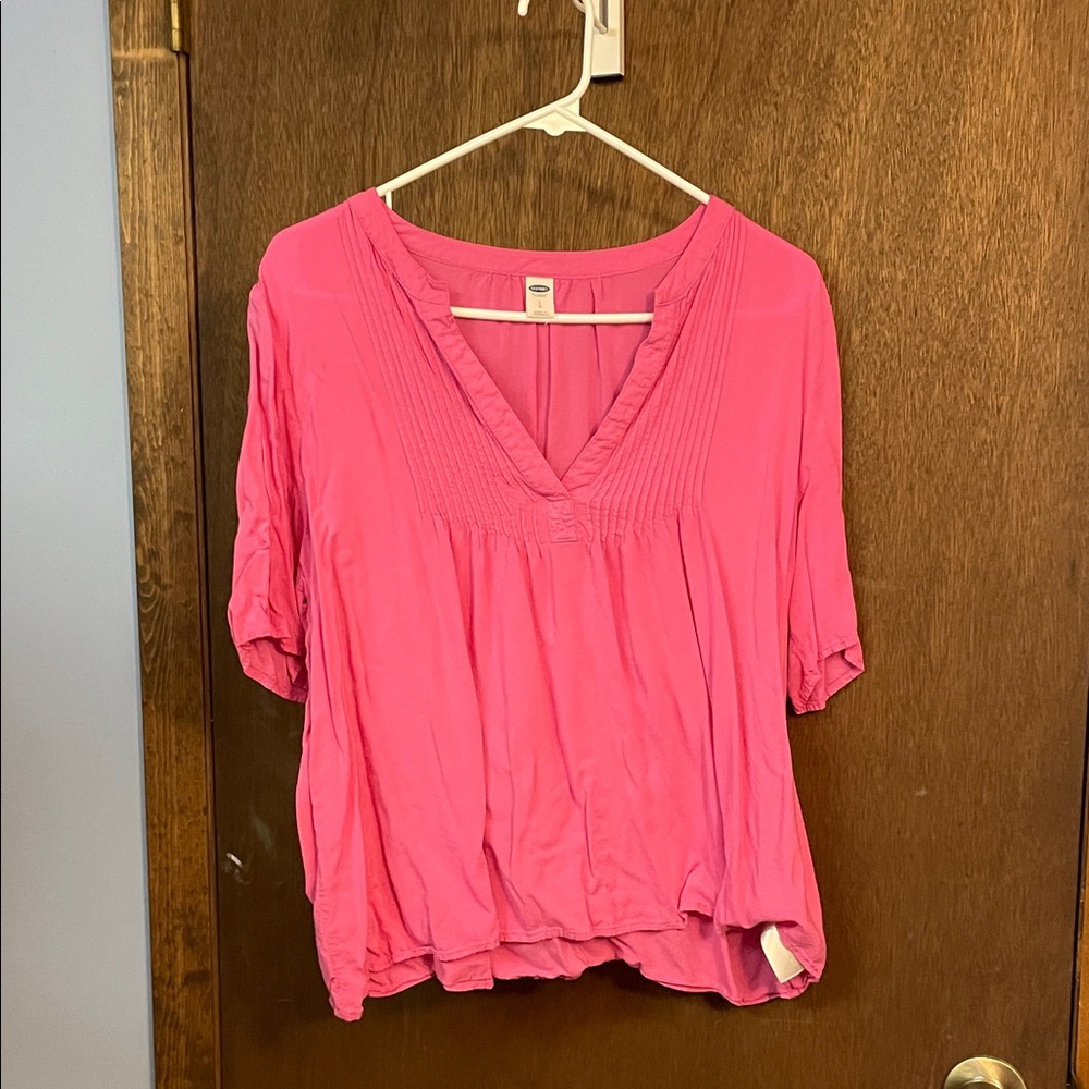 Old Navy Women's Bright Pink V-Neck Blouse